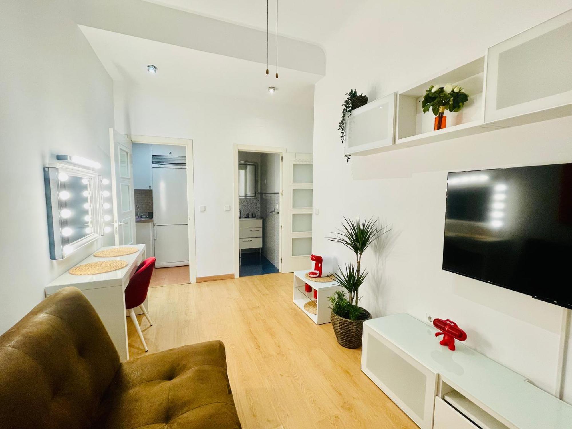 Apartamento Muy Centrico - Entre Palacio Real Y Plaza Mayor Madrid Kültér fotó