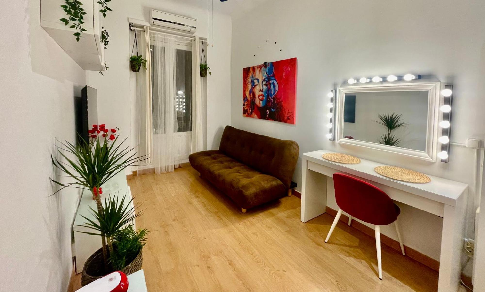 Apartamento Muy Centrico - Entre Palacio Real Y Plaza Mayor Madrid Kültér fotó