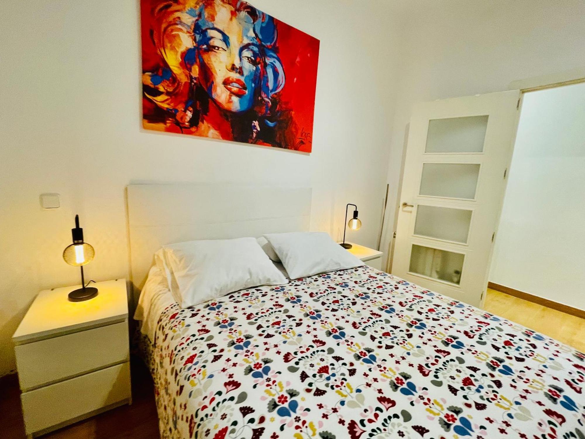 Apartamento Muy Centrico - Entre Palacio Real Y Plaza Mayor Madrid Kültér fotó